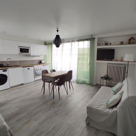 Appartement Climatise Avec Balcon,Wifi, Proche Remparts Awinion Zewnętrze zdjęcie