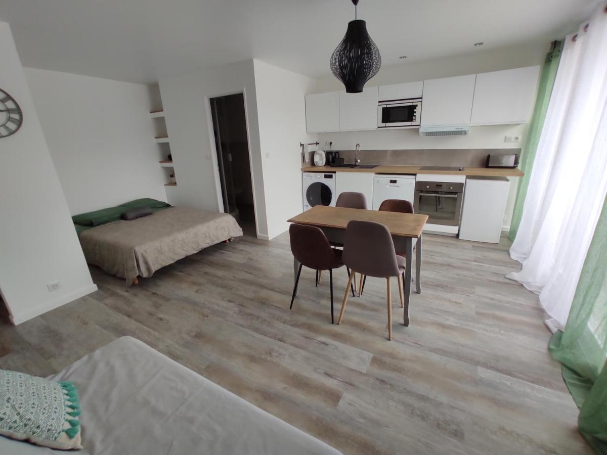 Appartement Climatise Avec Balcon,Wifi, Proche Remparts Awinion Zewnętrze zdjęcie