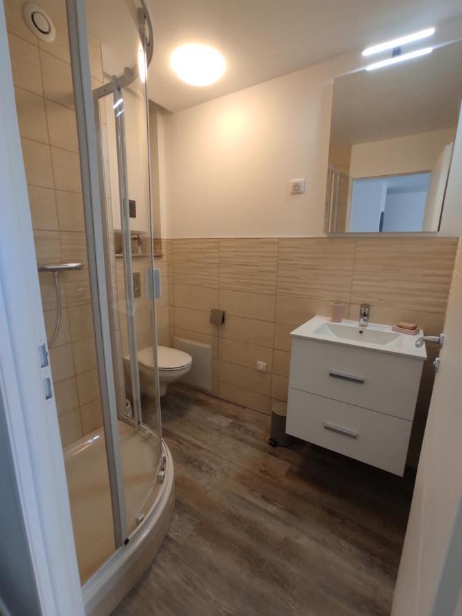 Appartement Climatise Avec Balcon,Wifi, Proche Remparts Awinion Zewnętrze zdjęcie